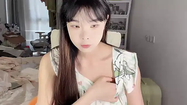 Akong11 online show from May 20, 5:57 am