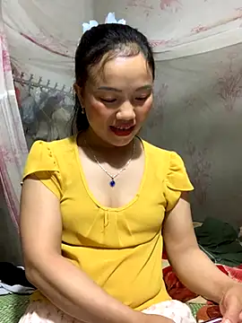 Snapshot of _losrt_cherry_ chatting on October 3, 1:08 pm losrt cherry online show from October 3, 1:08 pm