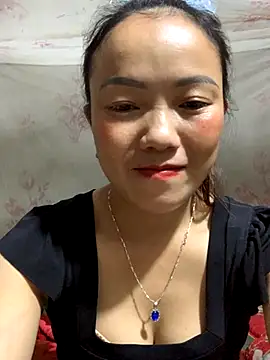 Snapshot of _losrt_cherry_ chatting on October 5, 1:09 pm losrt cherry online show from October 5, 1:09 pm