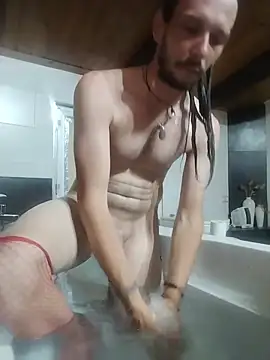 Ruben19cm online show from June 22, 6:49 pm