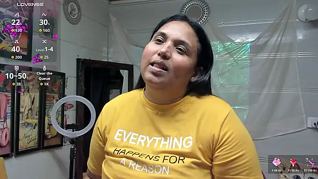 Girl luna  online show from September 27, 6:35 pm