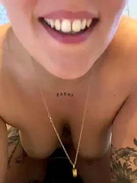 anonyme hot47 online show from October 10, 8:35 am