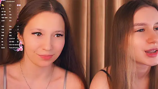 GabrielleLynchard online show from December 19, 7:54 pm