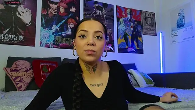 KiraQuinn1 online show from October 4, 3:10 pm