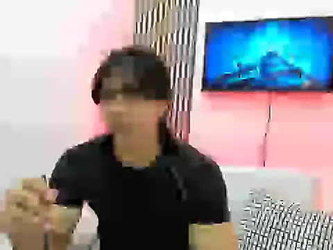 Snapshot of toji_luxxer chatting on September 20, 2:23 am toji luxxer online show from September 20, 2:23 am