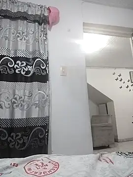 LaraStons online show from November 20, 11:54 am