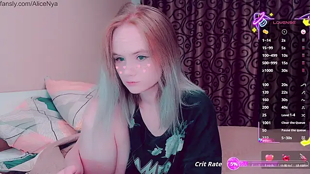 AliceNya cute online show from October 12, 4:33 am