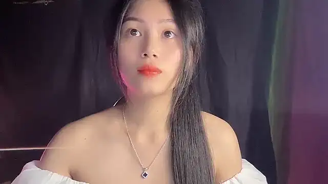 Lyly4757 online show from October 8, 2:14 pm