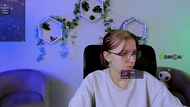 kaela spell  online show from June 18, 2:34 am