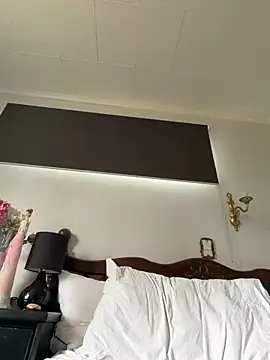 Snapshot of ZoeyJohnson chatting on February 25, 11:14 pm ZoeyJohnson online show from February 25, 11:14 pm