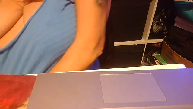 Snapshot of Milf_Lady_Frankfurt chatting on October 3, 8:28 pm Milf Lady Frankfurt online show from October 3, 8:28 pm