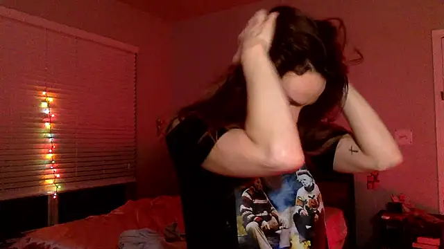 Texxaspearl online show from January 8, 7:10 am