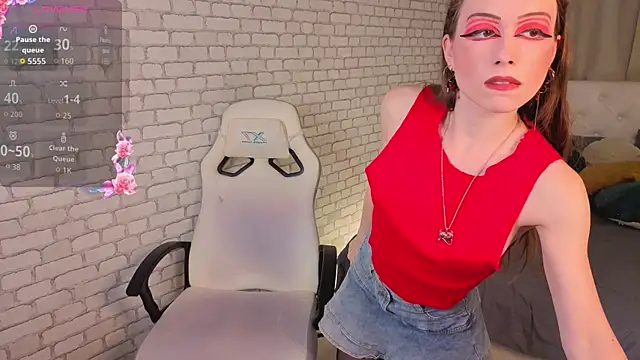 Snapshot of KarenSmitht chatting on October 21, 3:57 pm KarenSmitht online show from October 21, 3:57 pm