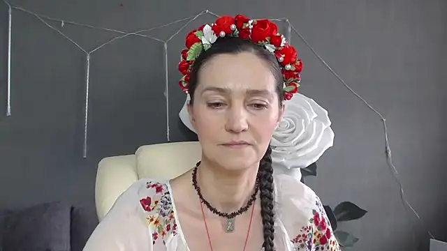 TayaFinch online show from July 9, 11:14 am
