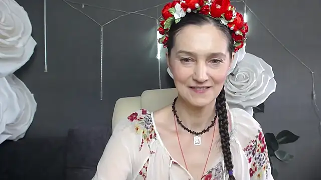 TayaFinch online show from July 10, 11:57 am