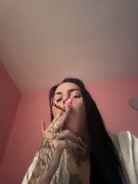 DIRTY PAISLEY X online show from May 12, 8:17 pm
