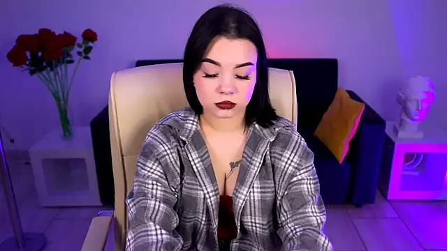 Snapshot of leslierowe_ chatting on September 18, 12:07 pm leslierowe  online show from September 18, 12:07 pm