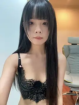 qiqi x online show from July 12, 12:29 pm