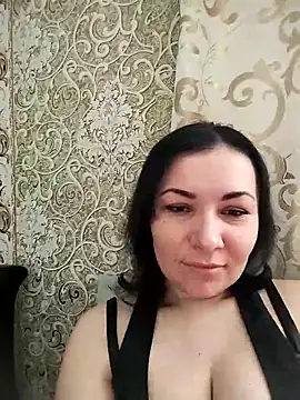 Mia24Blove online show from February 13, 8:43 am