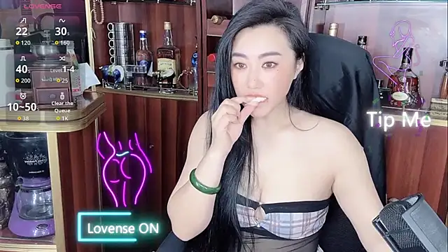 A-Lin-666 online show from October 17, 3:53 am
