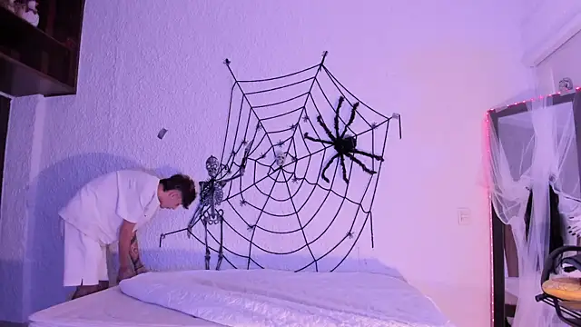 j martony online show from October 22, 12:05 pm