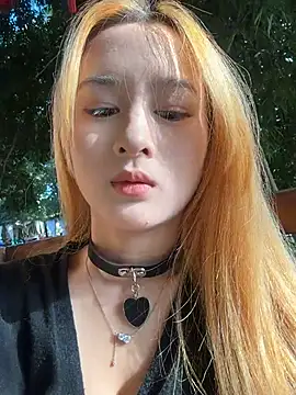 yuki june online show from November 22, 7:51 am