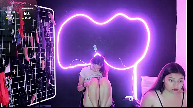 Snapshot of Mistress_Megan_BDSM chatting on January 8, 1:13 pm Mistress Megan BDSM online show from January 8, 1:13 pm