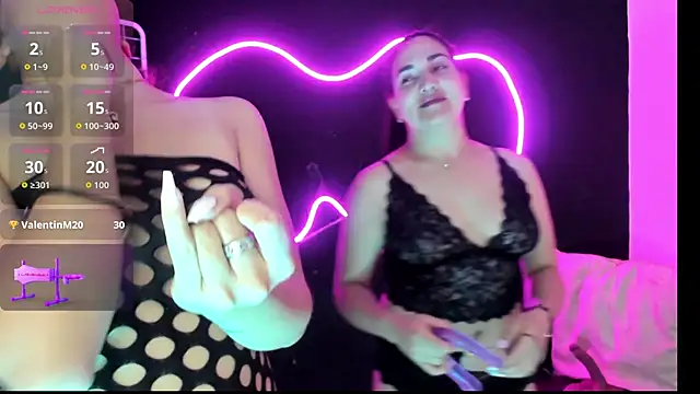 Snapshot of Mistress_Megan_BDSM chatting on January 14, 7:30 pm Mistress Megan BDSM online show from January 14, 7:30 pm