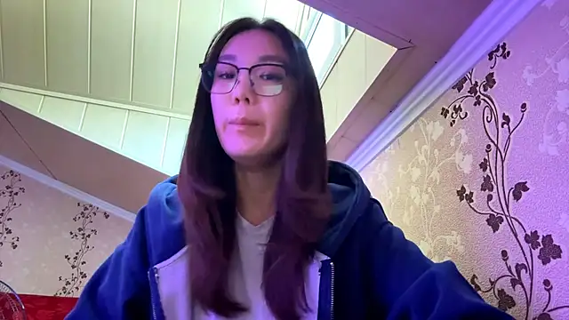 Snapshot of marry_dreams chatting on October 5, 10:13 am marry dreams online show from October 5, 10:13 am