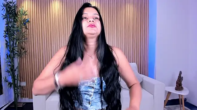 Megancoxx online show from November 18, 11:03 am