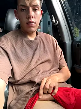 mattebret11 online show from September 21, 8:10 pm