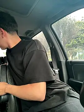 mattebret11 online show from September 29, 5:18 pm