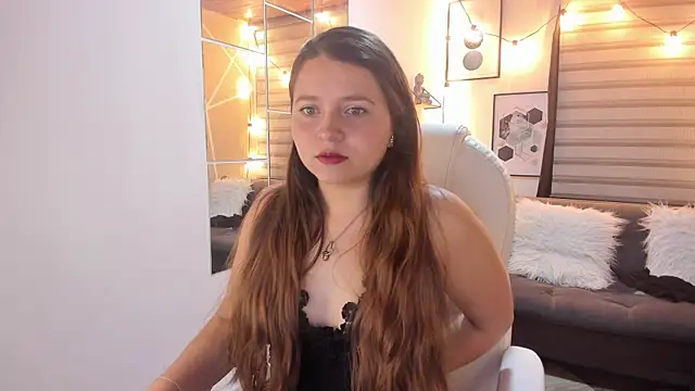 sophiee09  online show from October 8, 1:53 pm