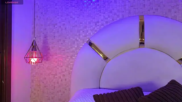 paulina cano online show from October 14, 7:25 pm