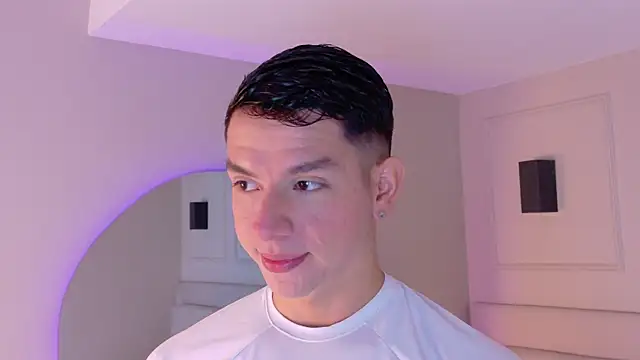 Snapshot of ZaneDawson chatting on January 13, 7:08 pm ZaneDawson online show from January 13, 7:08 pm