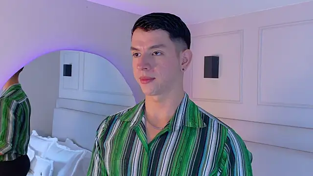 Snapshot of ZaneDawson chatting on January 14, 6:57 pm ZaneDawson online show from January 14, 6:57 pm