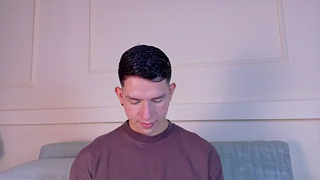 Snapshot of ZaneDawson chatting on February 10, 11:09 pm ZaneDawson online show from February 10, 11:09 pm