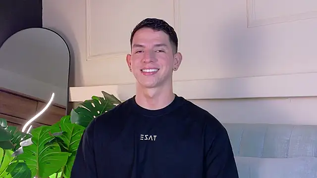 Snapshot of ZaneDawson chatting on February 11, 11:21 pm ZaneDawson online show from February 11, 11:21 pm