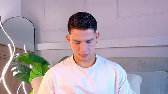 ZaneDawson online show from April 17, 7:39 pm