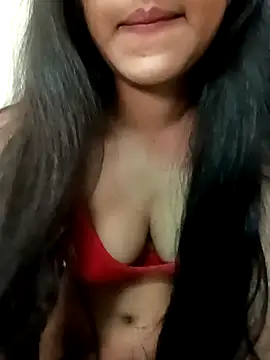 reetika6375 online show from December 20, 8:10 am