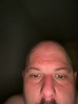 Snapshot of murfin chatting on April 11, 11:42 pm murfin online show from April 11, 11:42 pm