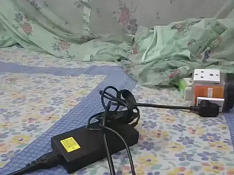 Snapshot of hornyboy4321q chatting on November 27, 5:09 am hornyboy4321q online show from November 27, 5:09 am