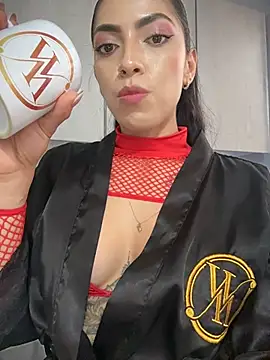 Snapshot of Celeste_Amber chatting on May 16, 8:18 pm Celeste Amber online show from May 16, 8:18 pm