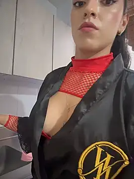 Snapshot of Celeste_Amber chatting on May 16, 8:29 pm Celeste Amber online show from May 16, 8:29 pm