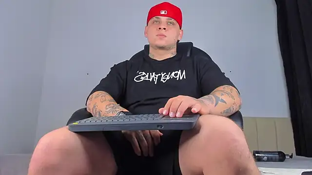 denis munera online show from January 6, 12:53 pm