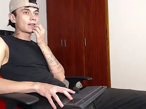 jaico santos online show from October 21, 11:05 pm