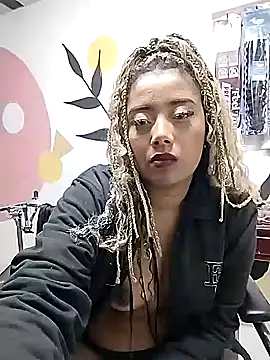 Ebony-Goddess19 online show from October 2, 5:47 am