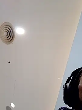 Mikaaa97 online show from March 13, 1:18 pm