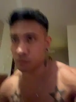 Snapshot of RoyDino chatting on October 13, 9:59 pm RoyDino online show from October 13, 9:59 pm