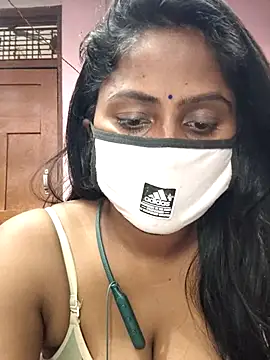 Snapshot of Jasmine_Januja chatting on November 20, 8:14 am Jasmine Januja online show from November 20, 8:14 am